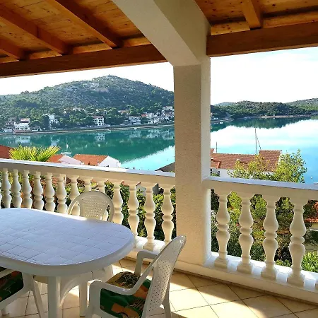 Apartment Dolores *